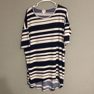 Lularoe Irma tunic top